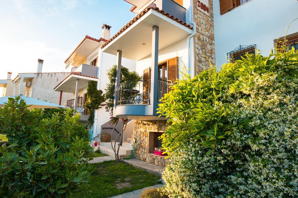 Bouganvillia Homes นิกิติ ภายนอก รูปภาพ