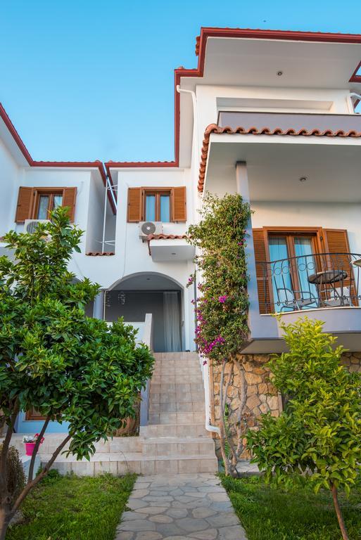 Bouganvillia Homes นิกิติ ภายนอก รูปภาพ