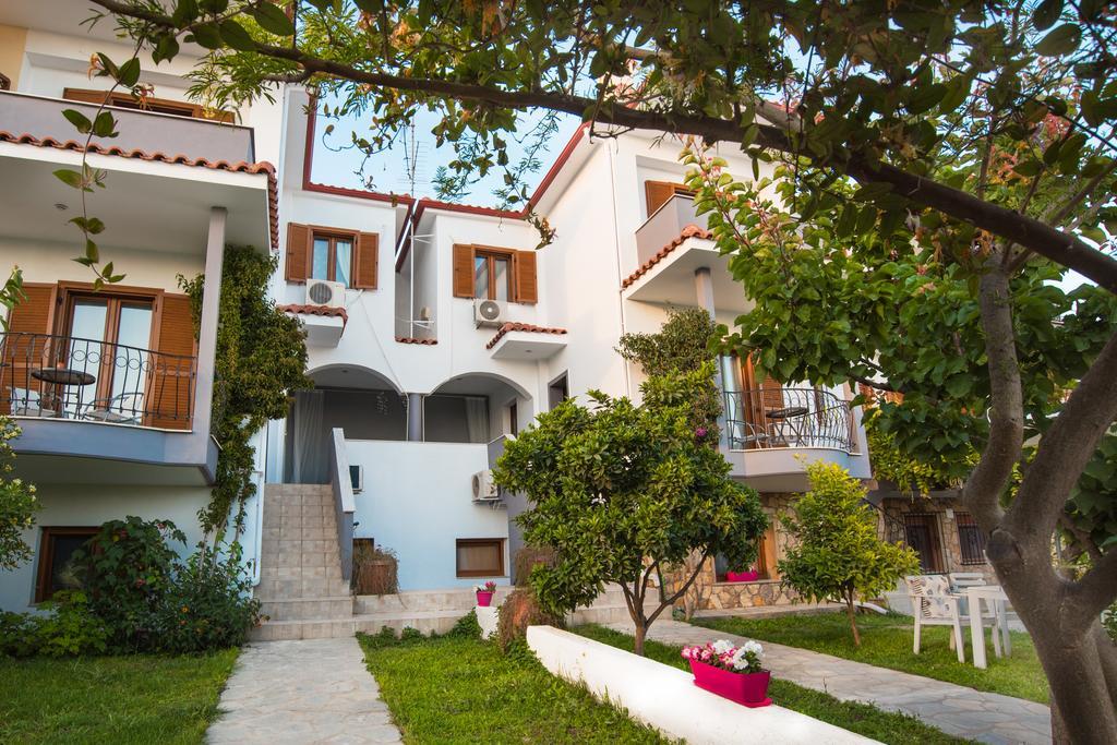 Bouganvillia Homes นิกิติ ภายนอก รูปภาพ
